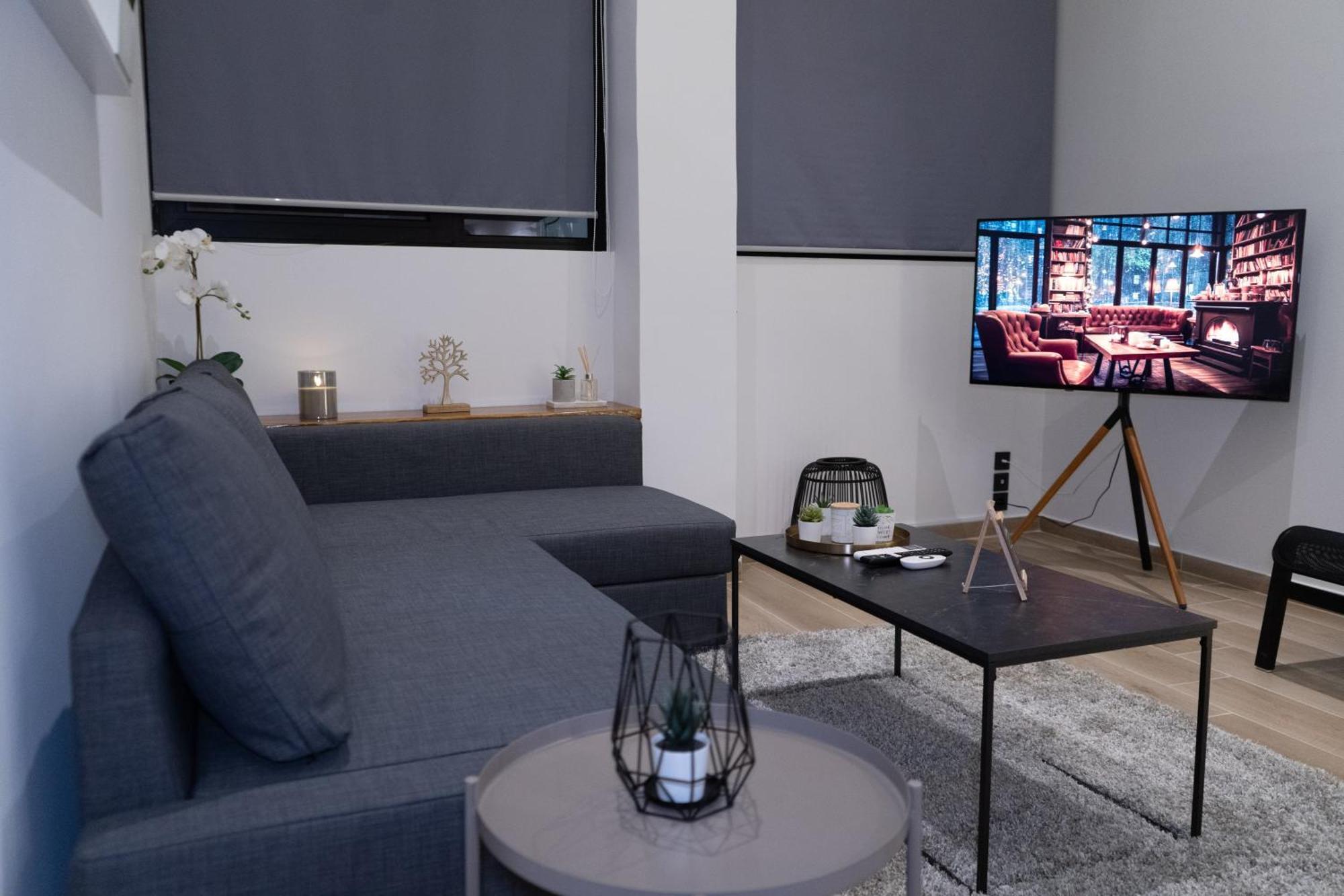 Cozyloft 2 Apartment Патра Екстериор снимка